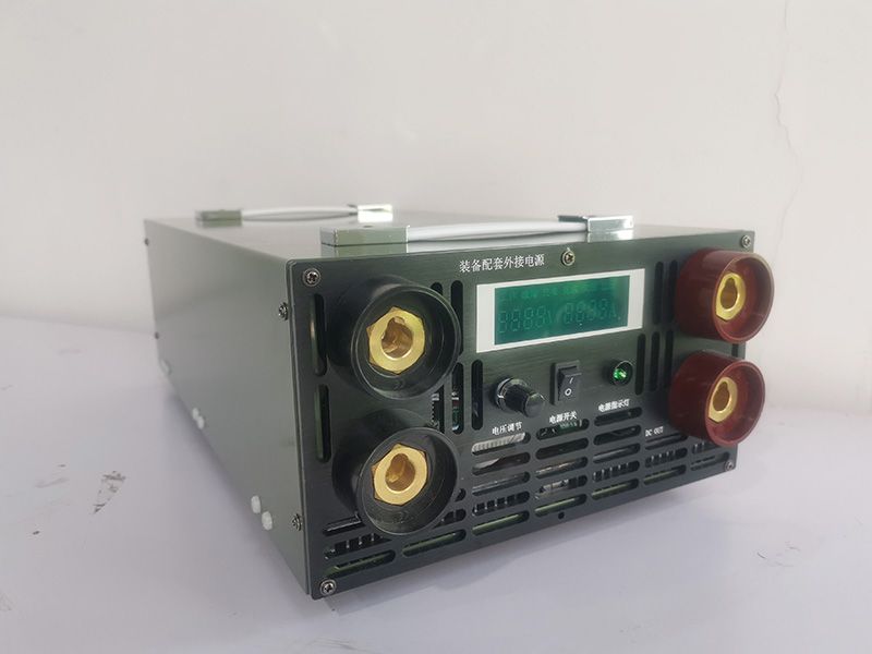 坦克啟動電源